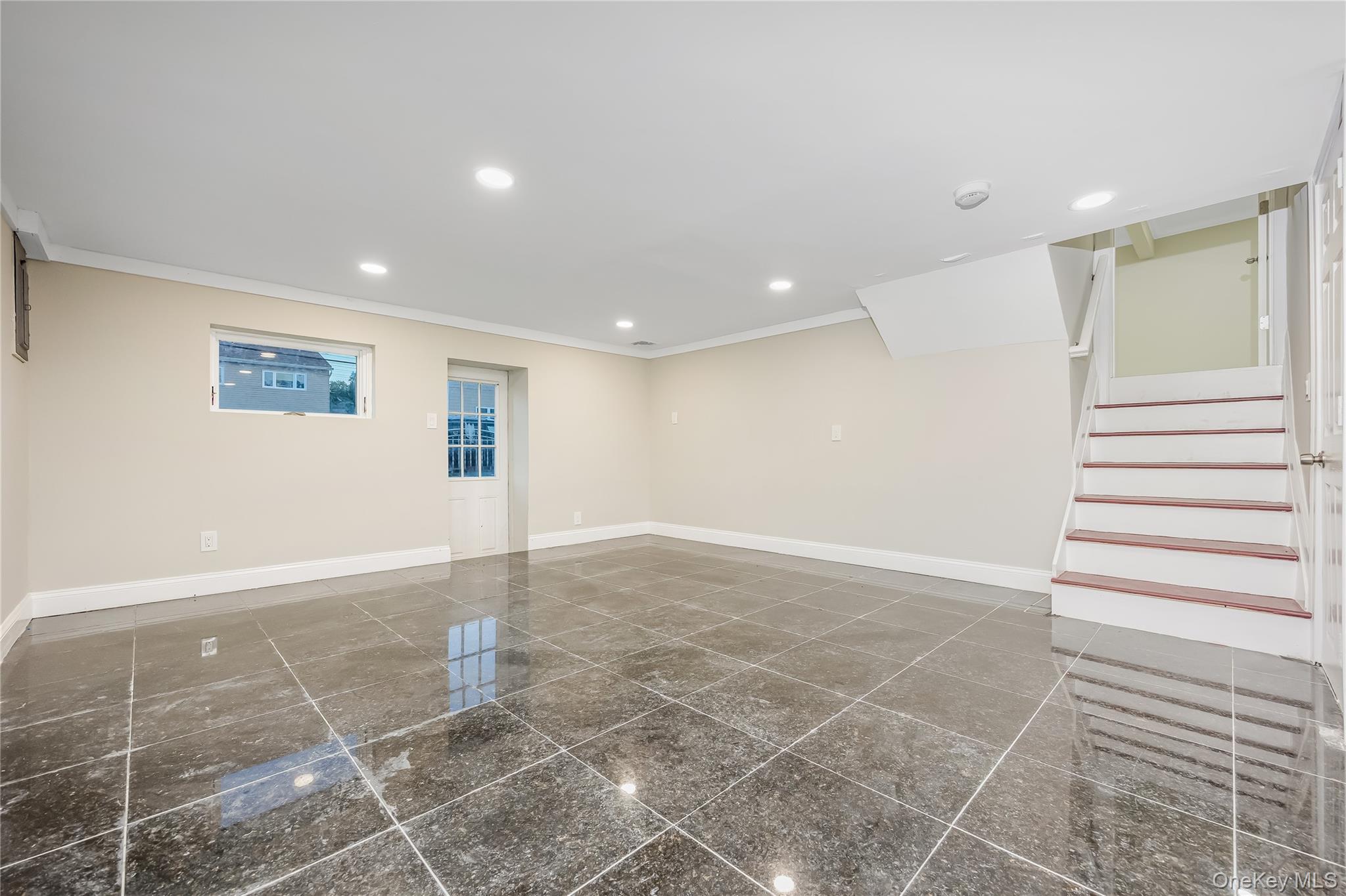 1115 Jackson Place — photo 23