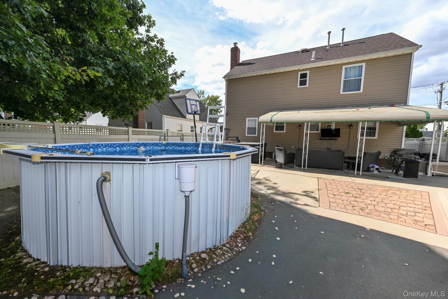 151 Nassau Boulevard — photo 22