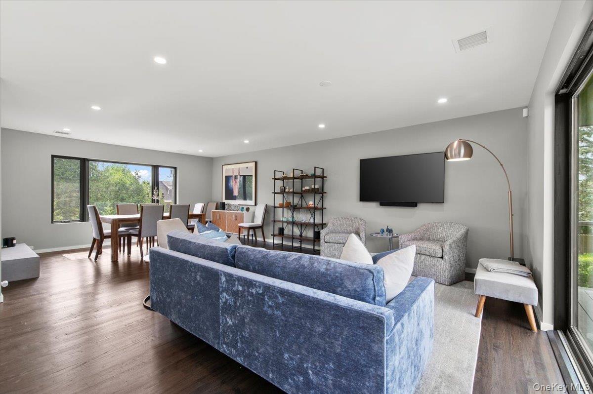 40 Knollwood Drive — photo 11