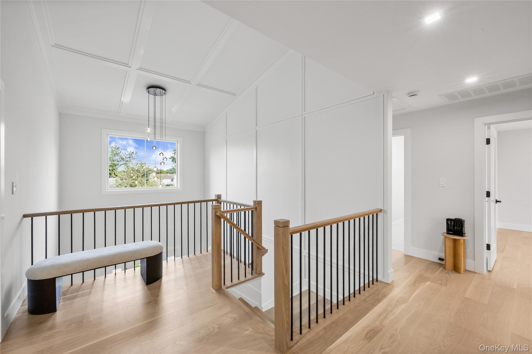 746 Blackstone Avenue — photo 21