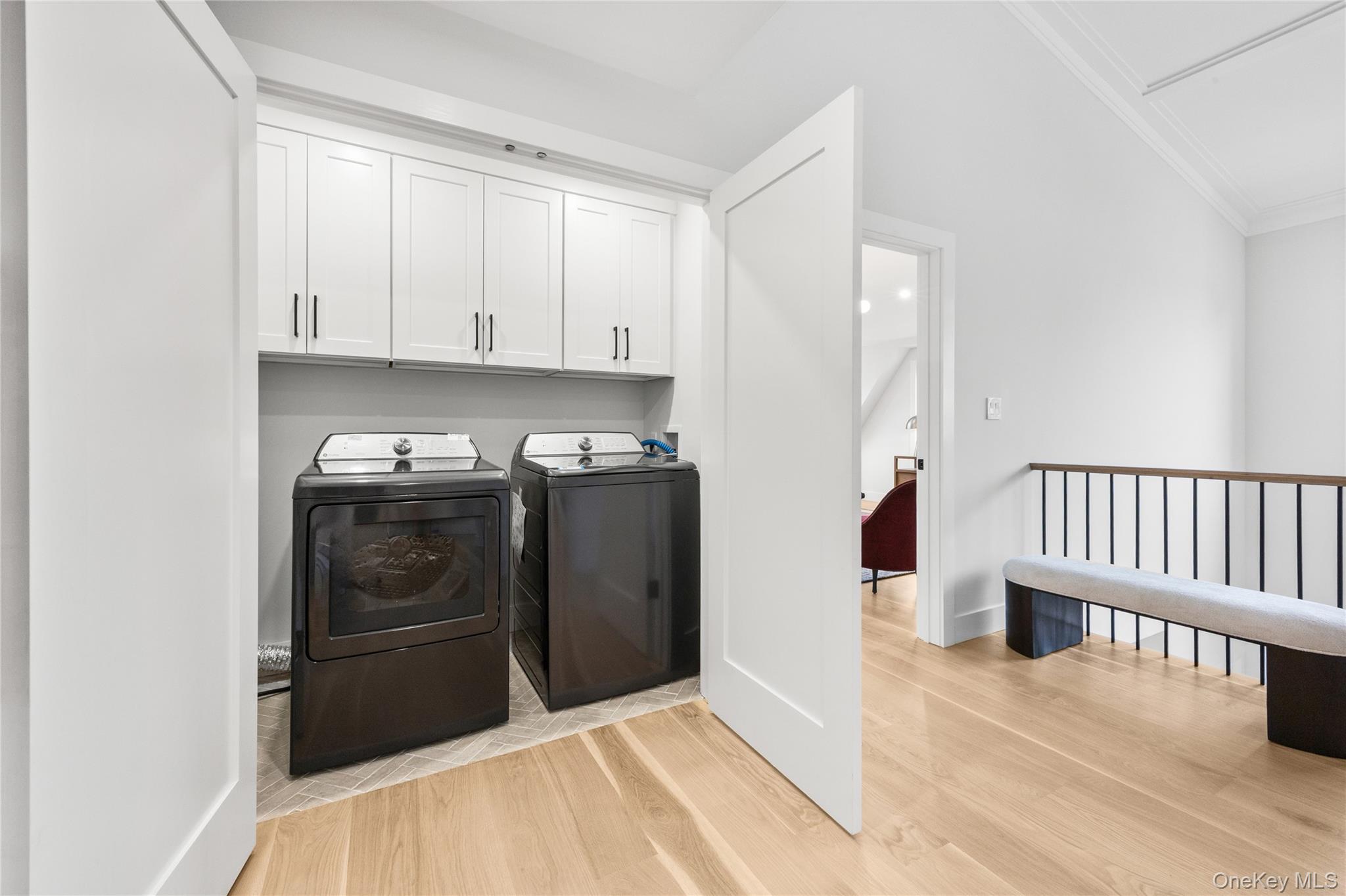746 Blackstone Avenue — photo 22