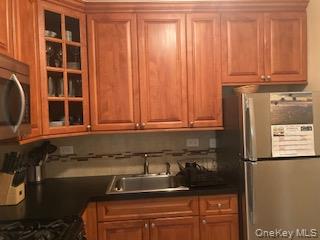 522 Shore Road #3S — photo 2
