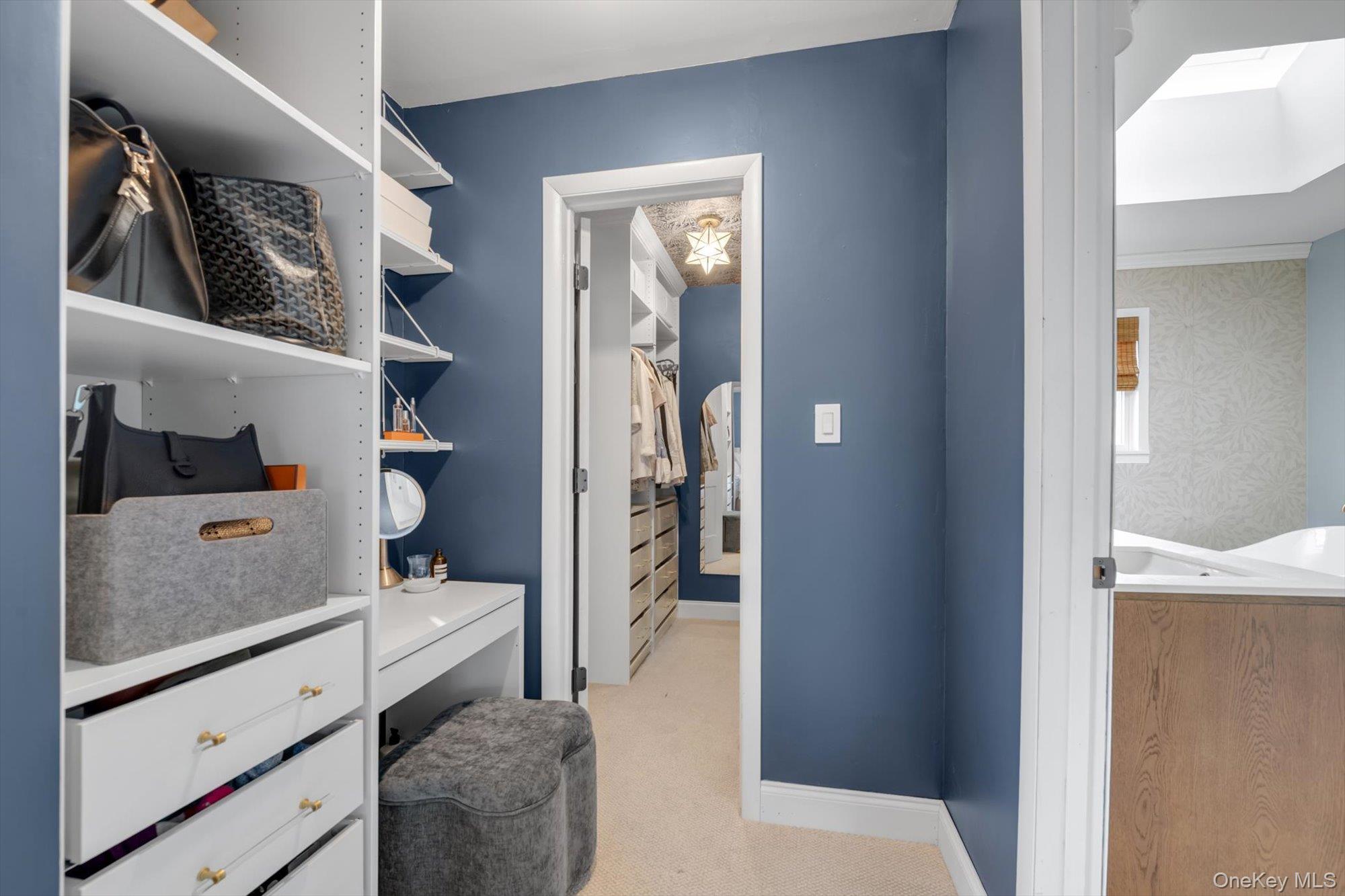 2084 Manfield Avenue — photo 18