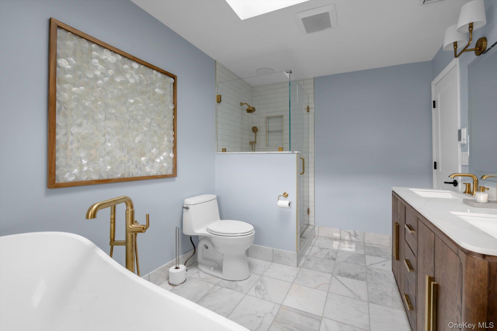 2084 Manfield Avenue — photo 20