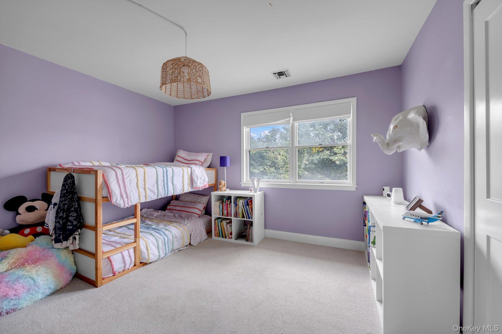 2084 Manfield Avenue — photo 22