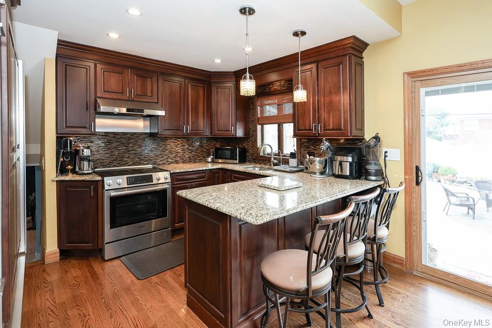 21 Kathleen Drive — photo 12