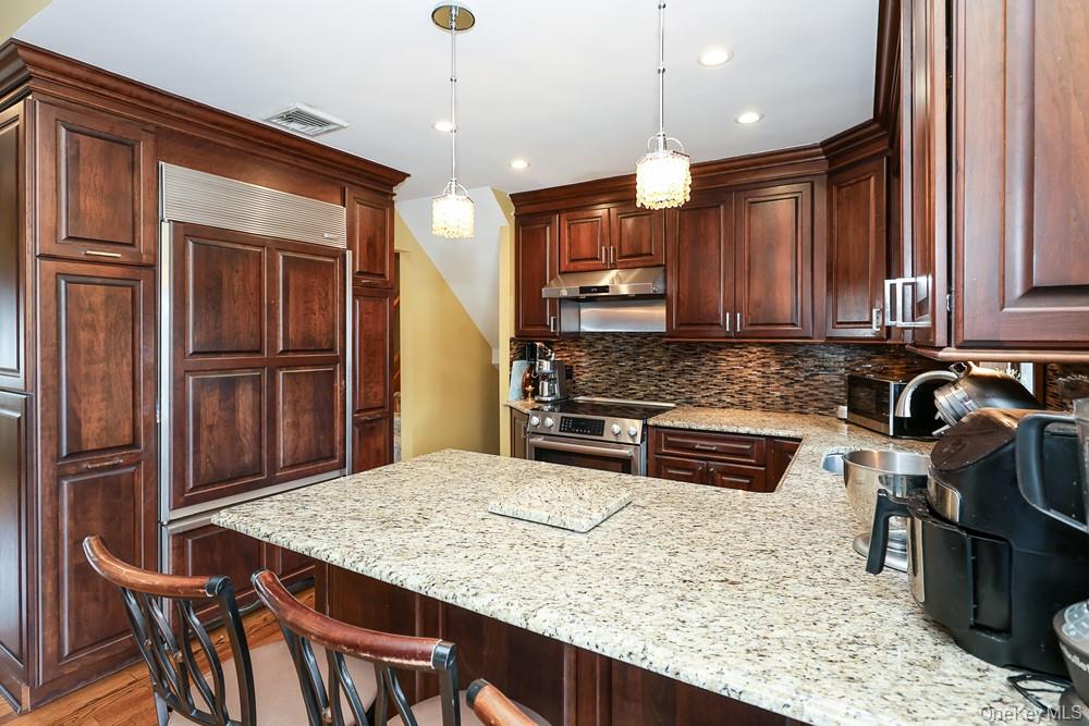 21 Kathleen Drive — photo 14