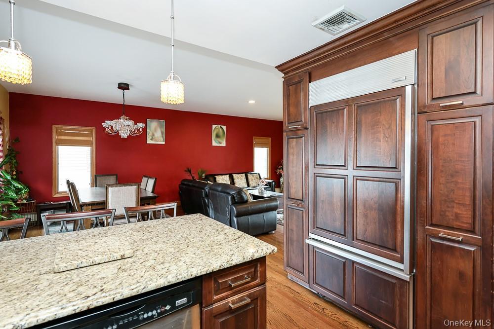 21 Kathleen Drive — photo 16