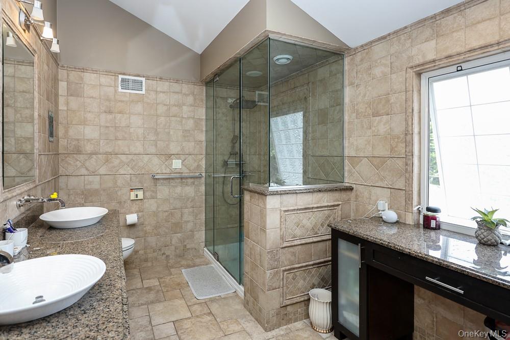 21 Kathleen Drive — photo 19