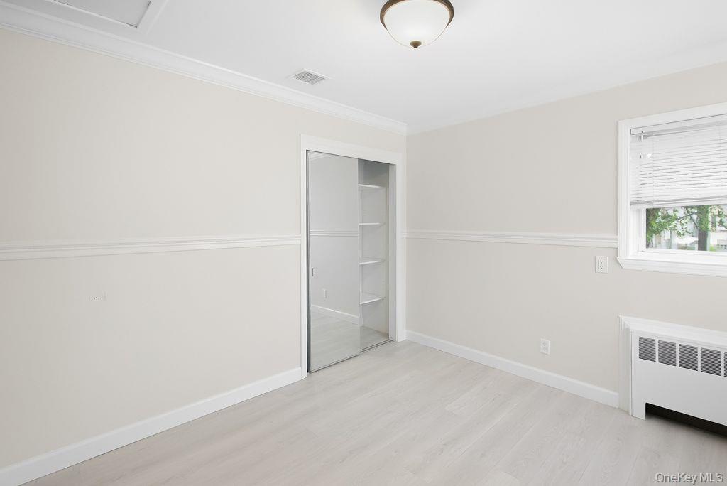 1072 Hicksville Road — photo 18