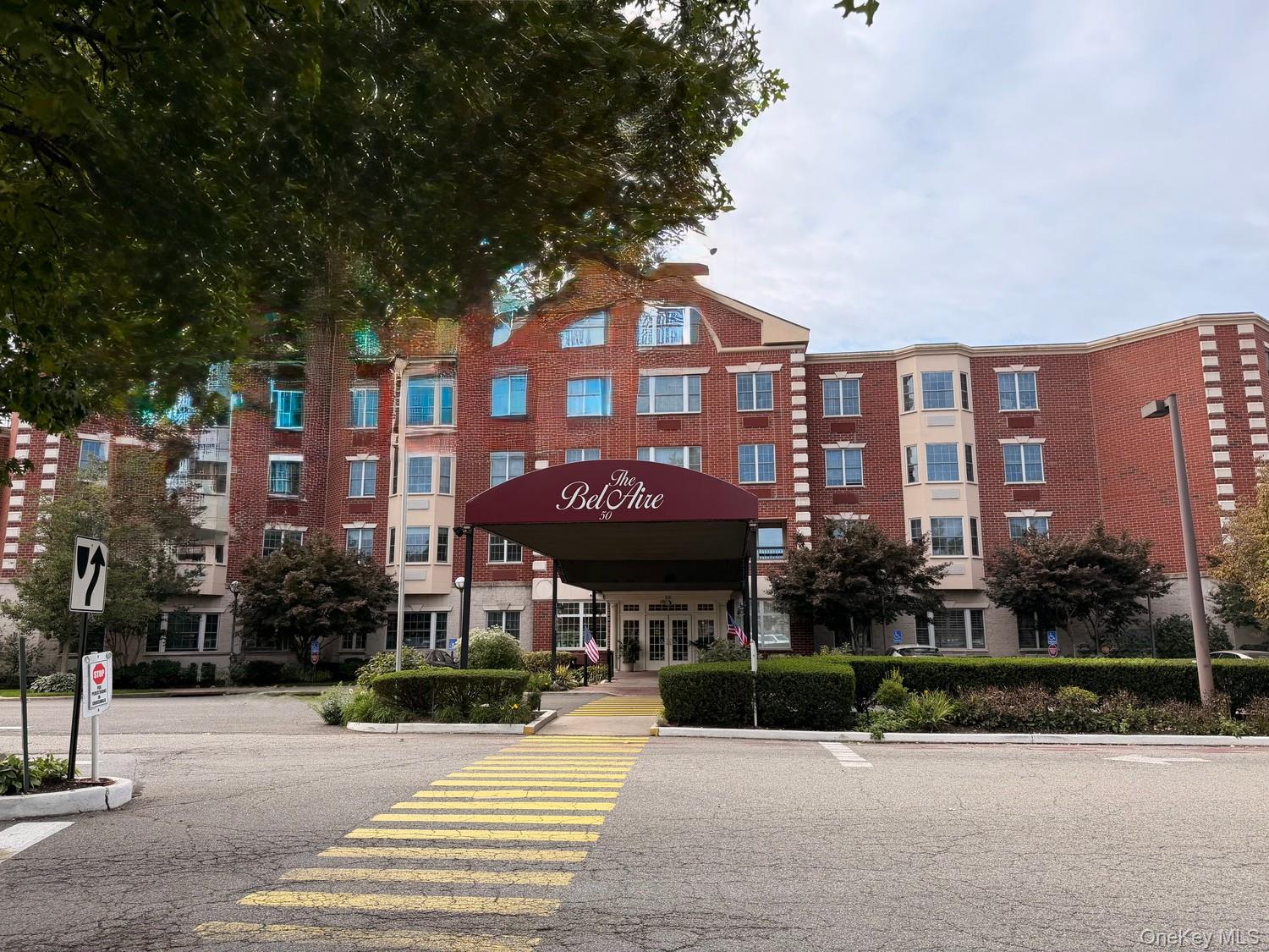 50 Merrick Avenue #405, East Meadow