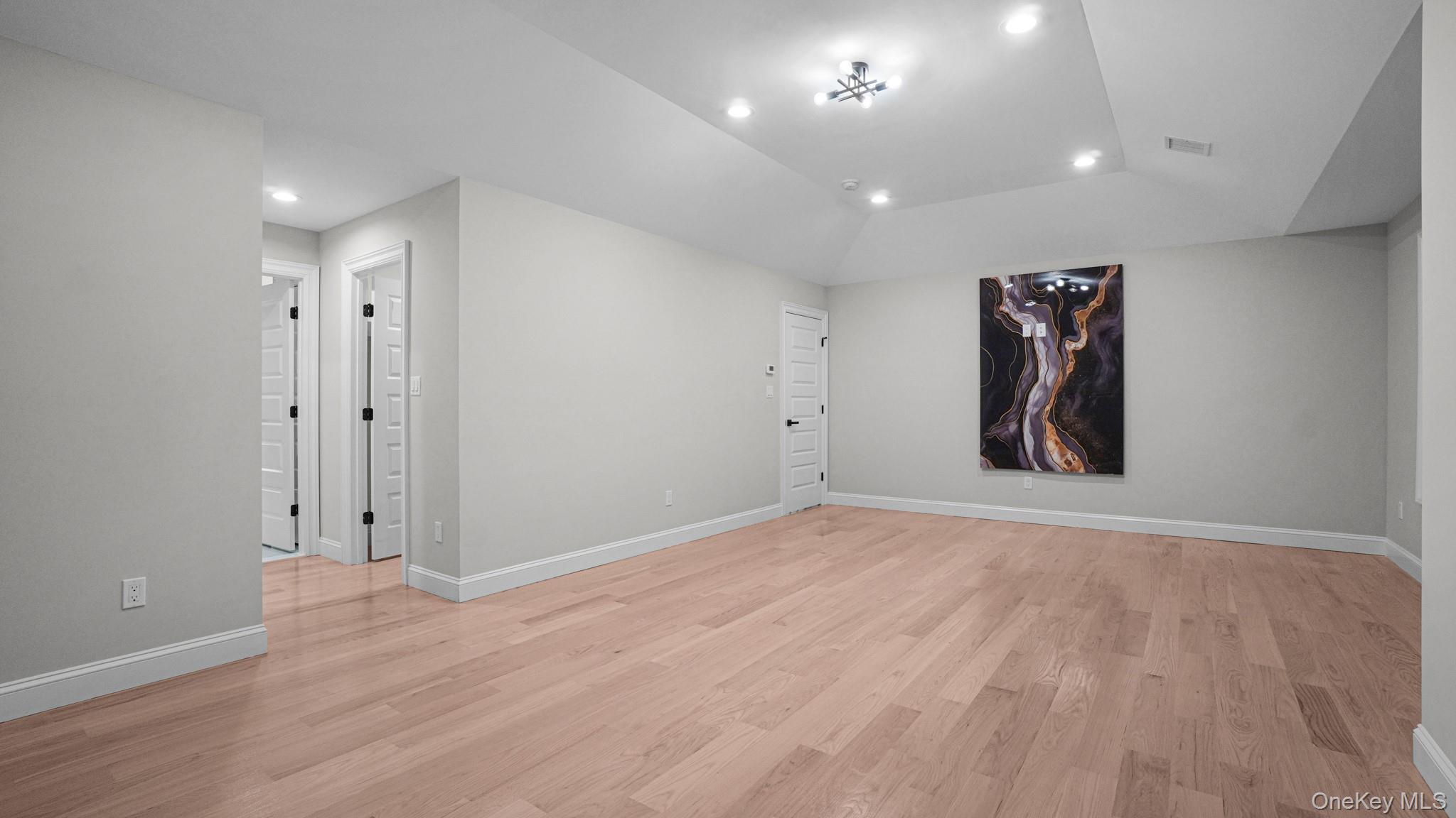 940 Southern Drive — photo 27