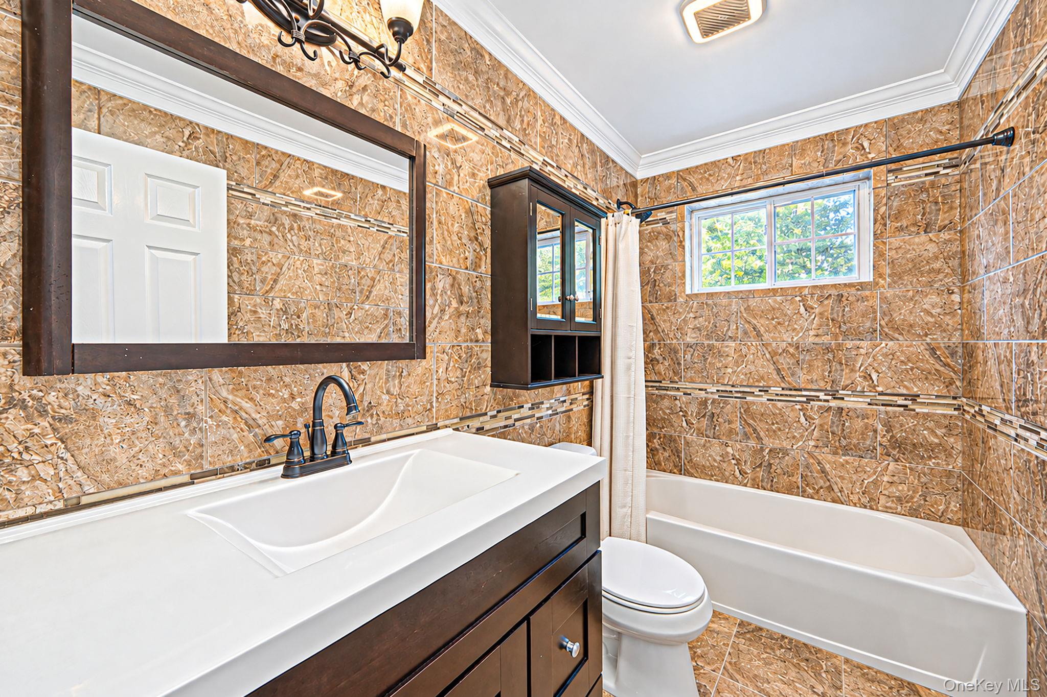 4 Crystal Brook Court — photo 23