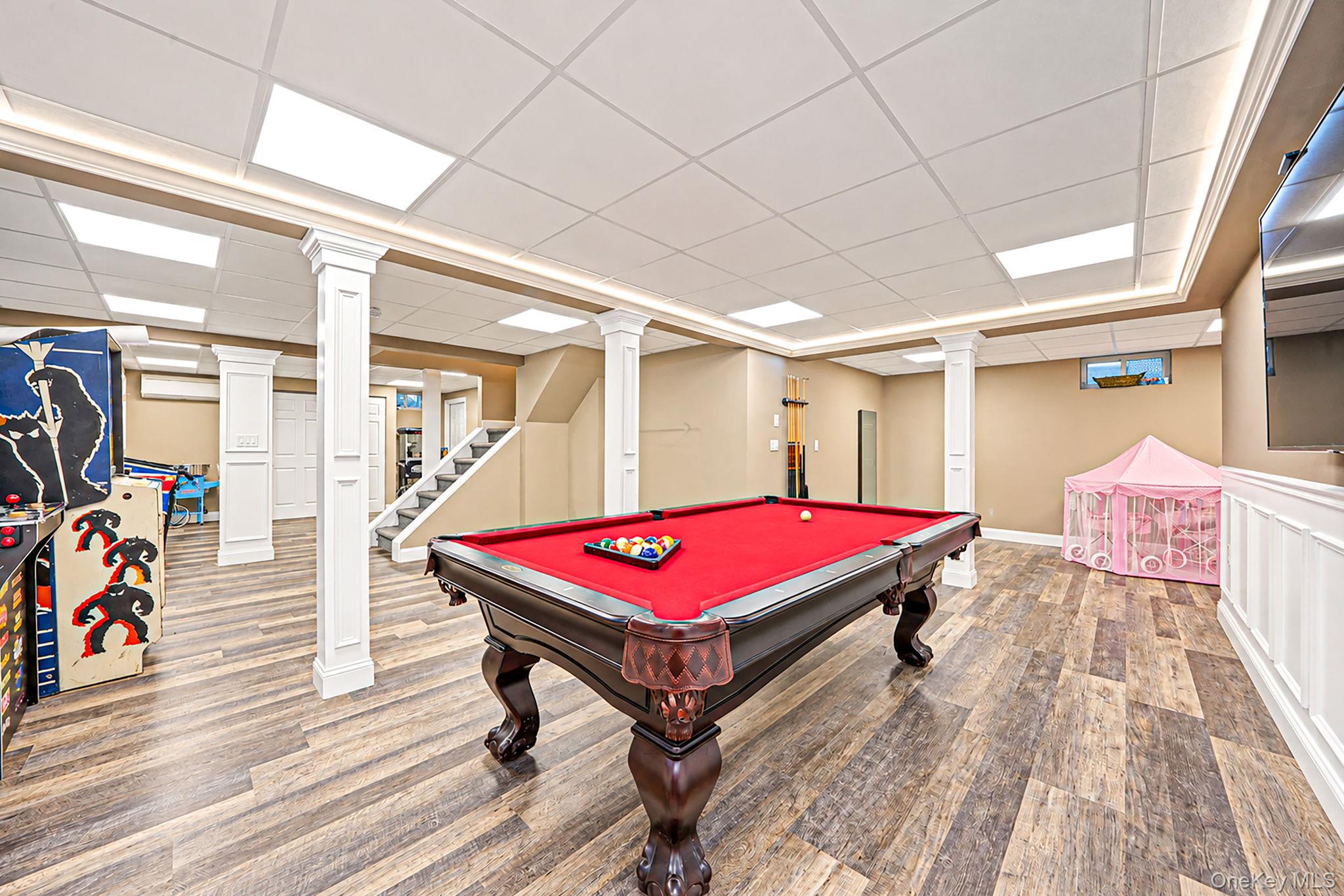 4 Crystal Brook Court — photo 27