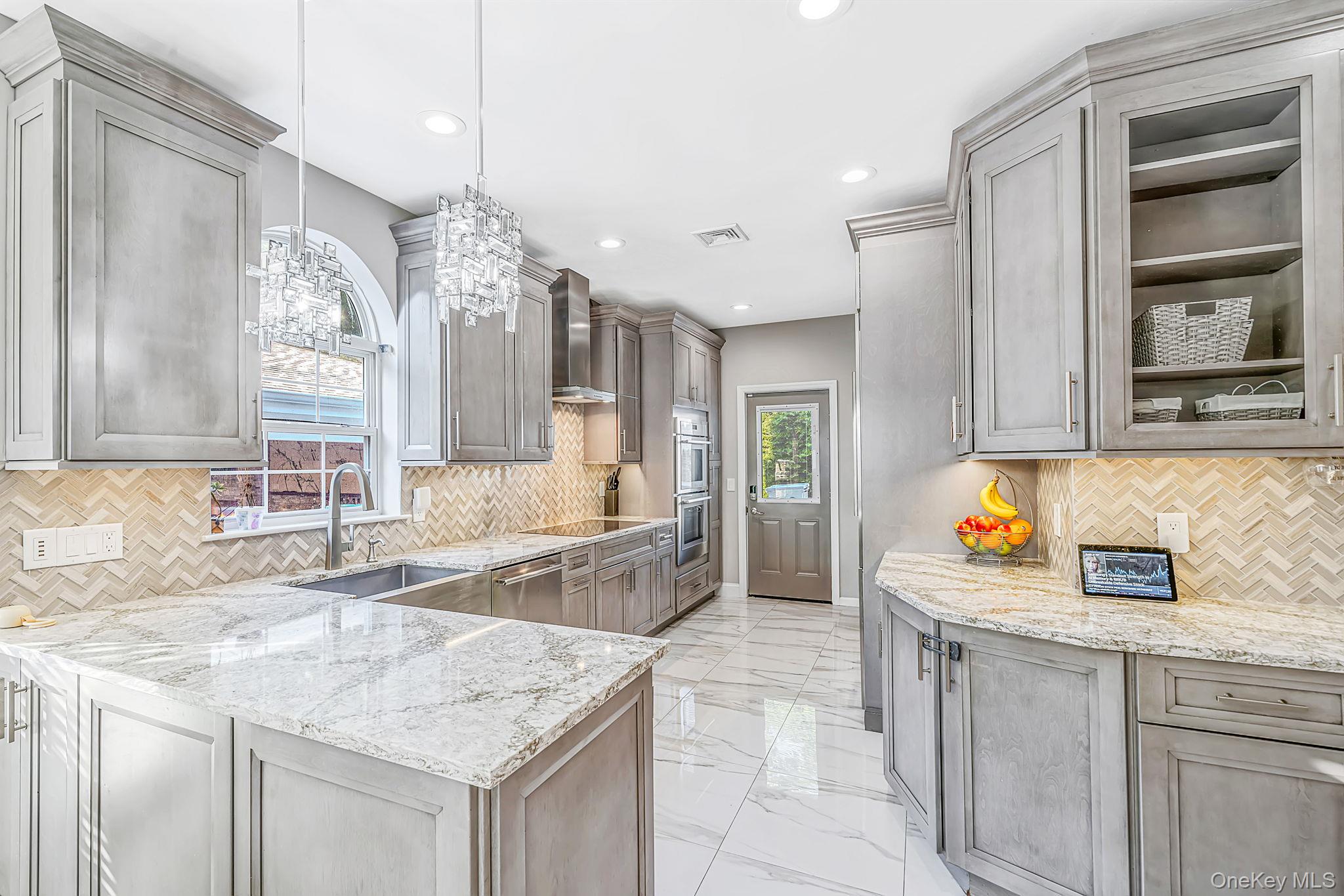 4 Crystal Brook Court — photo 9