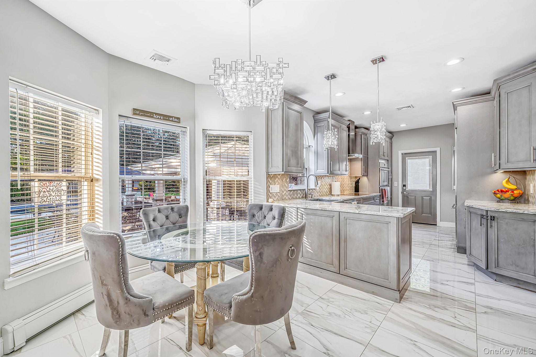 4 Crystal Brook Court — photo 10