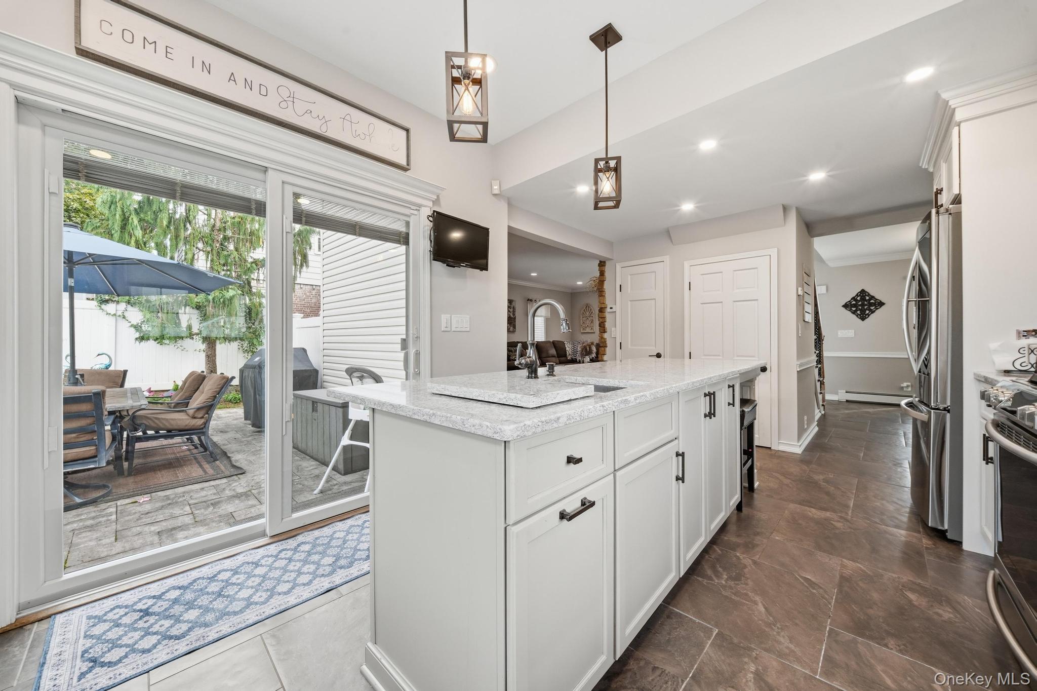 458 Wilson Street — photo 11