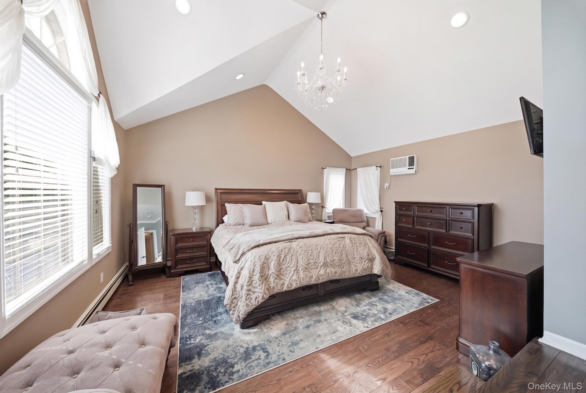 458 Wilson Street — photo 21