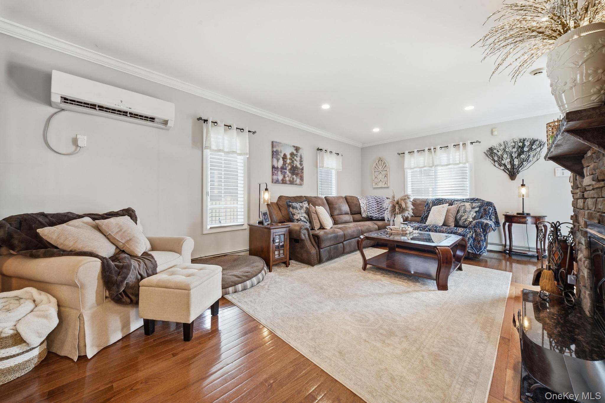 458 Wilson Street — photo 6