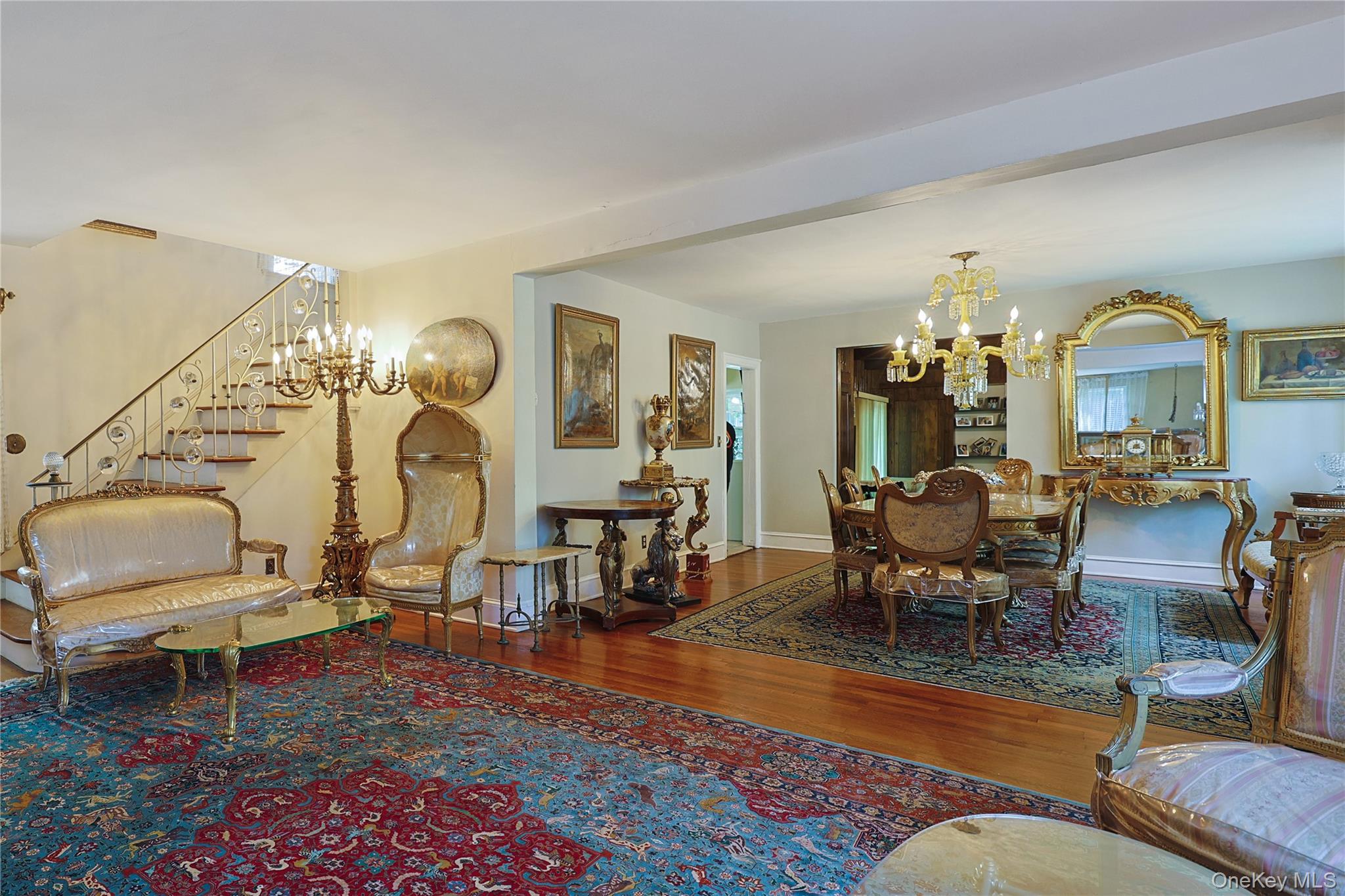 14 Clover Drive — photo 3