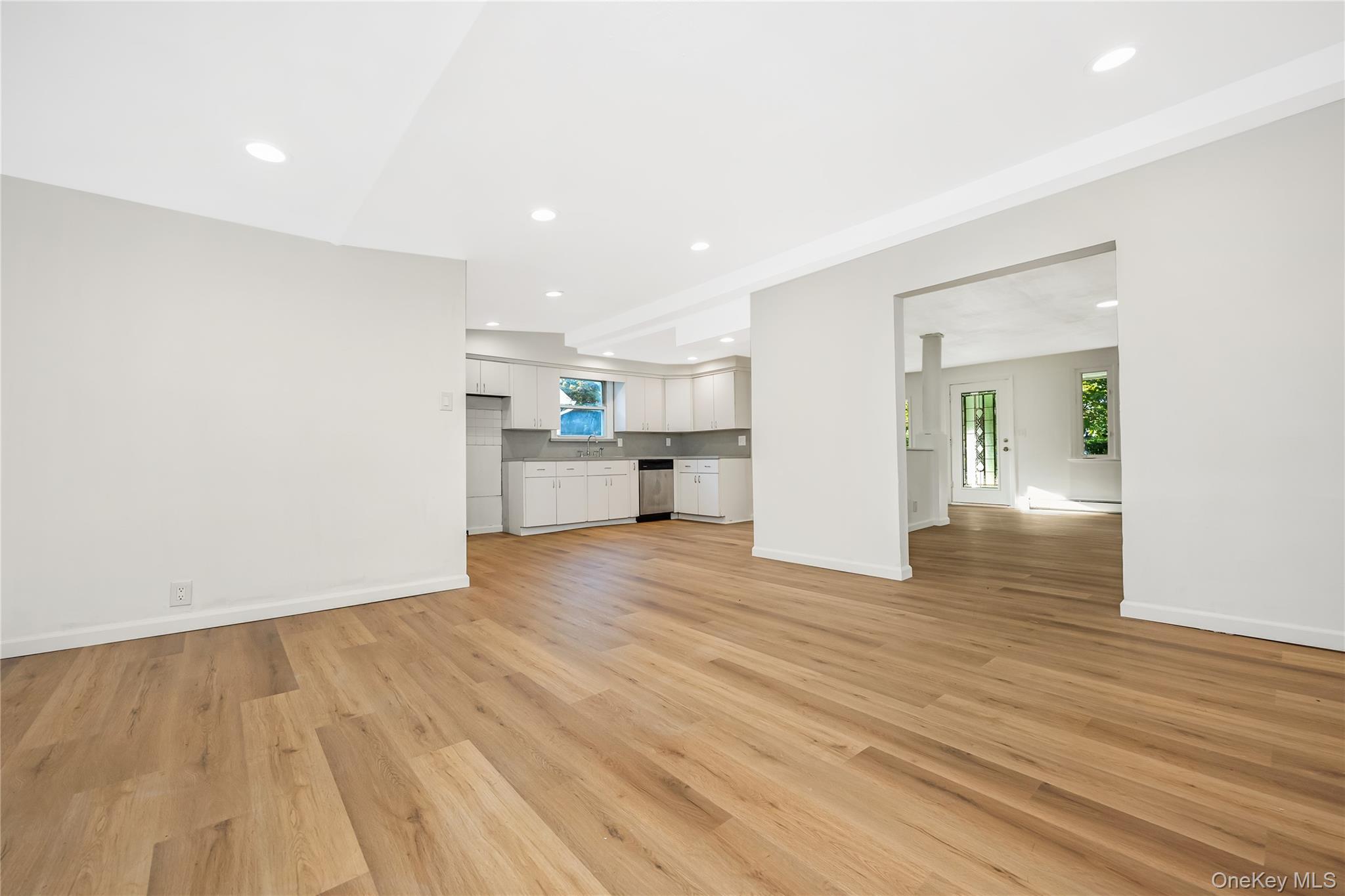 52 Rexmere Avenue — photo 8