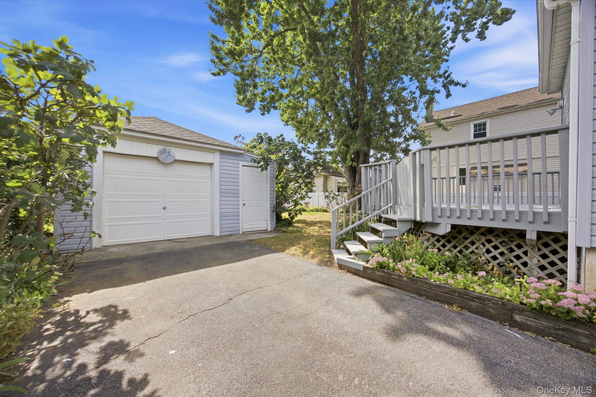 27 South Drive — photo 18