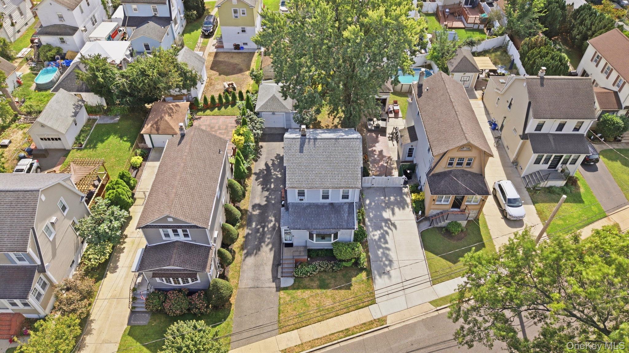 27 South Drive — photo 20