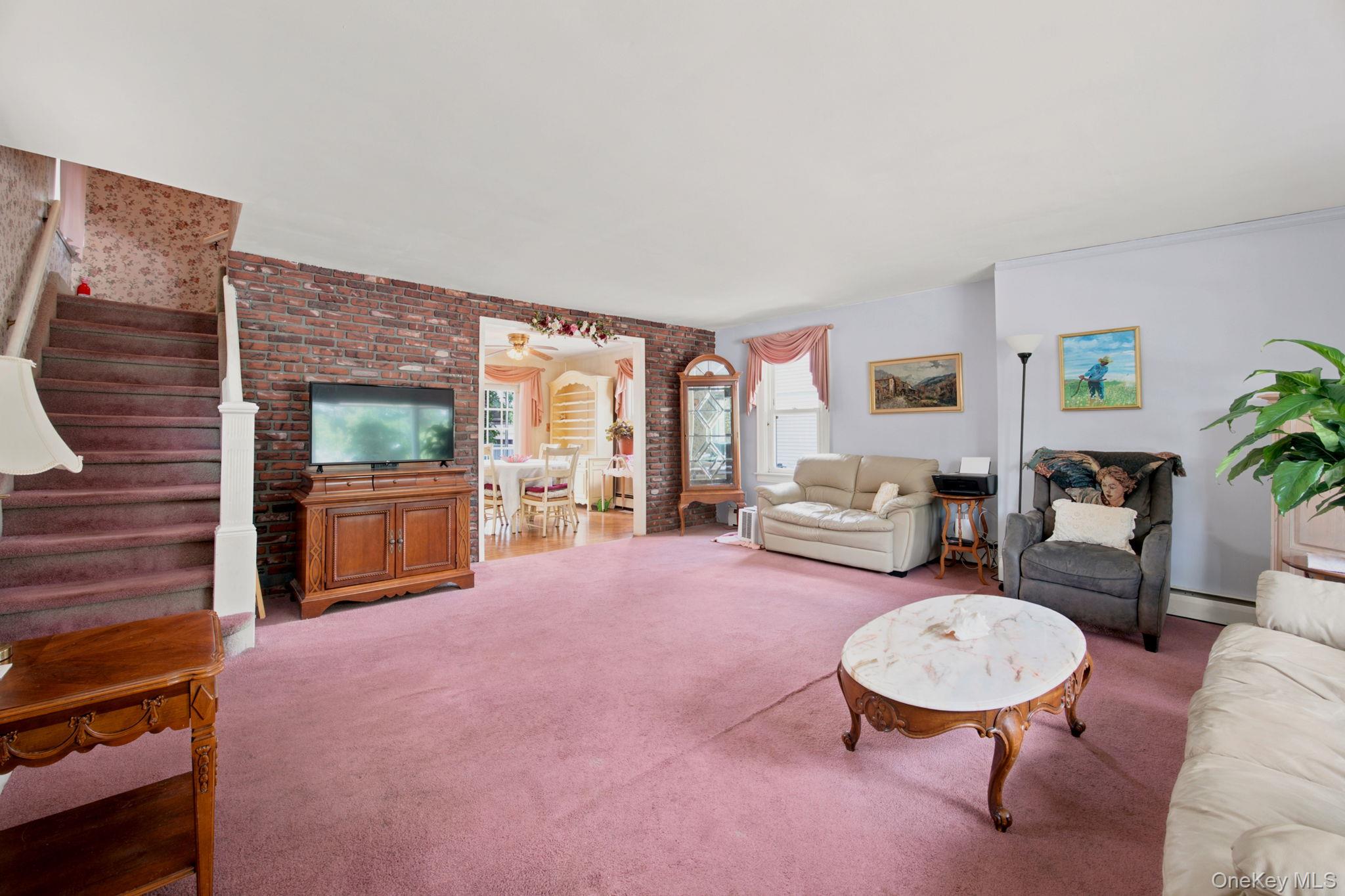 27 South Drive — photo 3