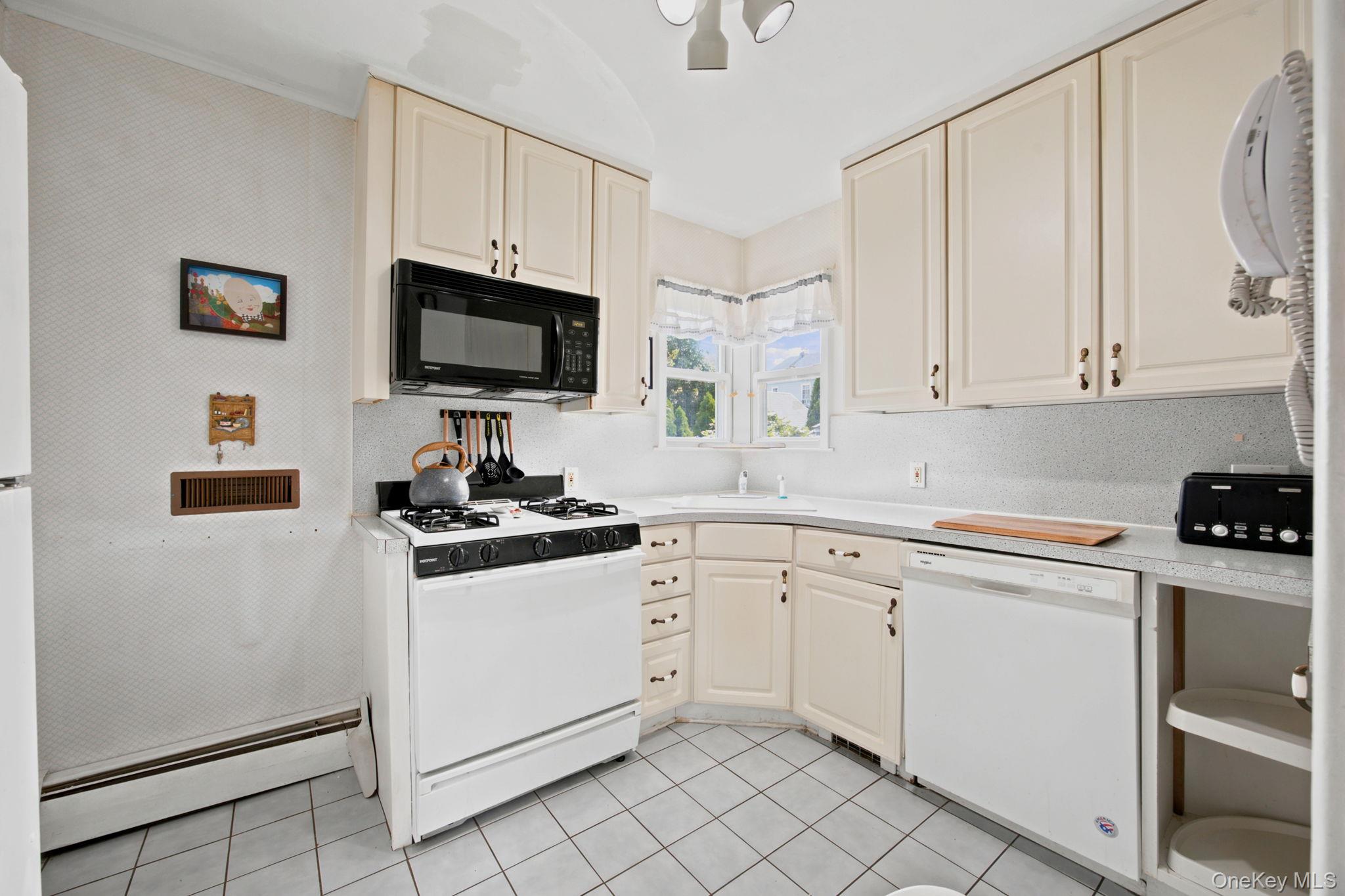 27 South Drive — photo 6