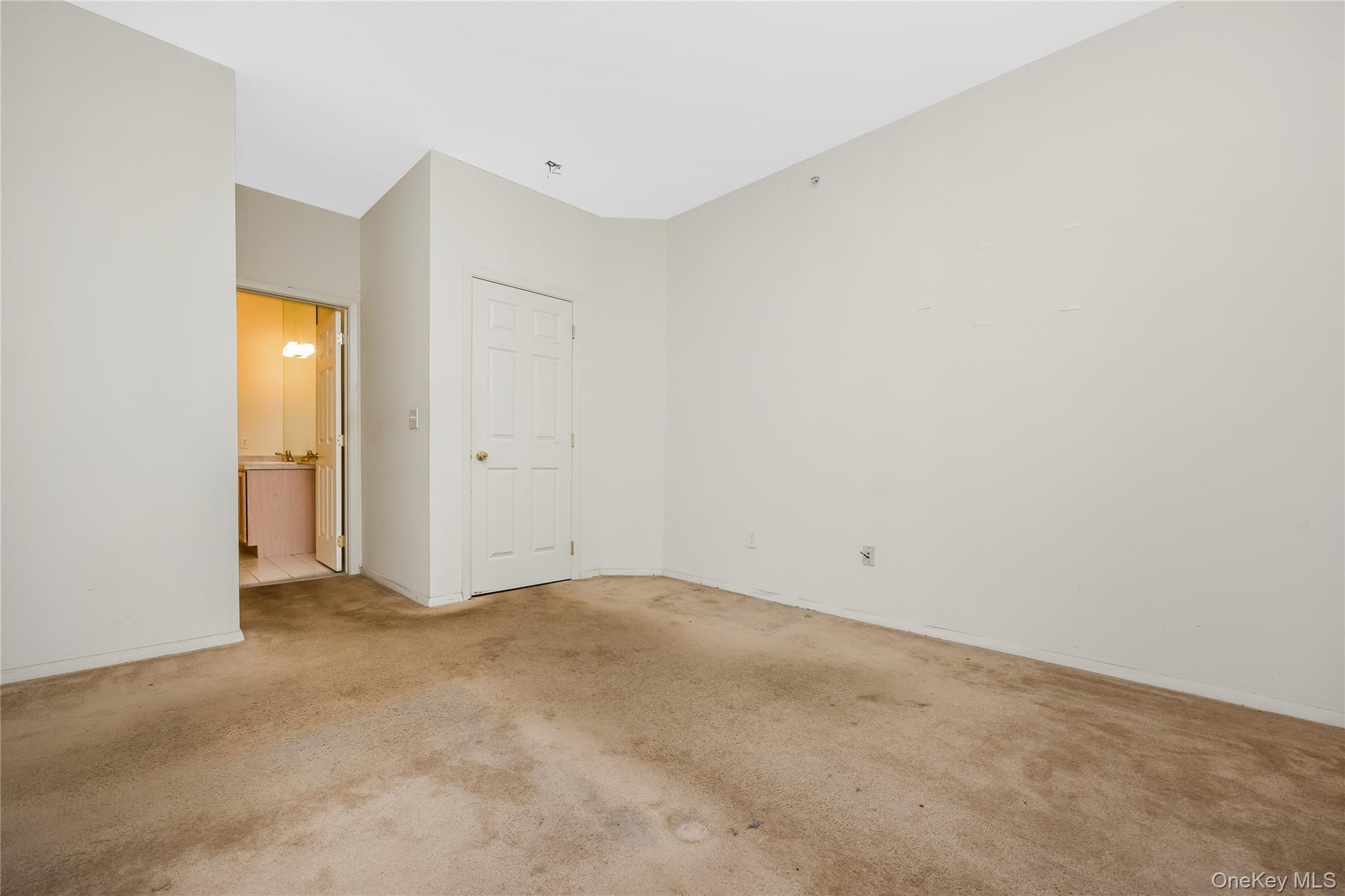 218 Kettles Lane — photo 9