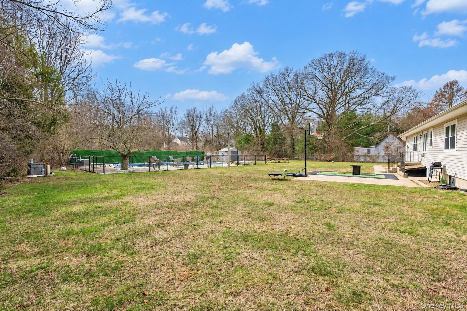 270 Old Commack Road — photo 16