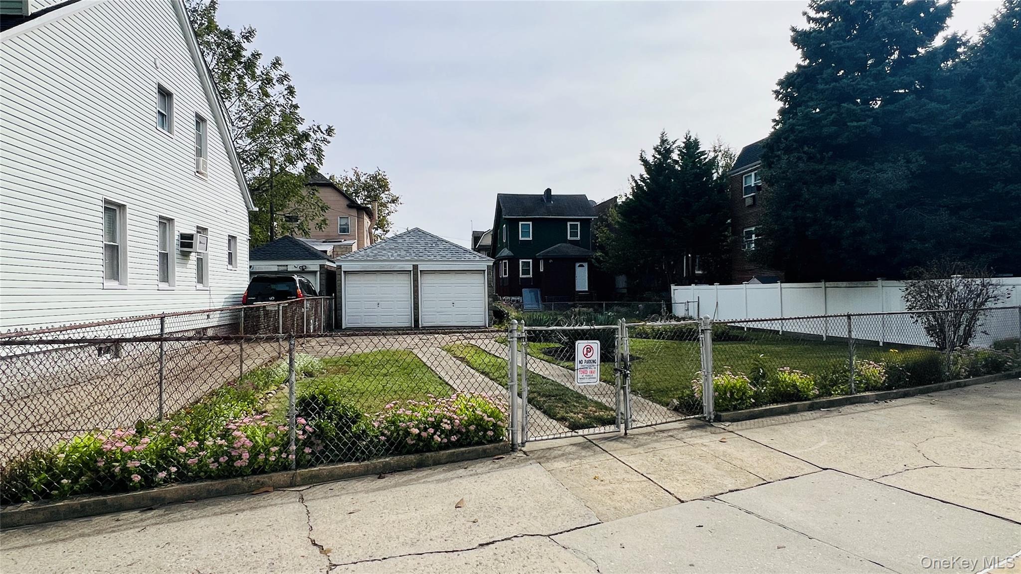5954 Grand Avenue — photo 11