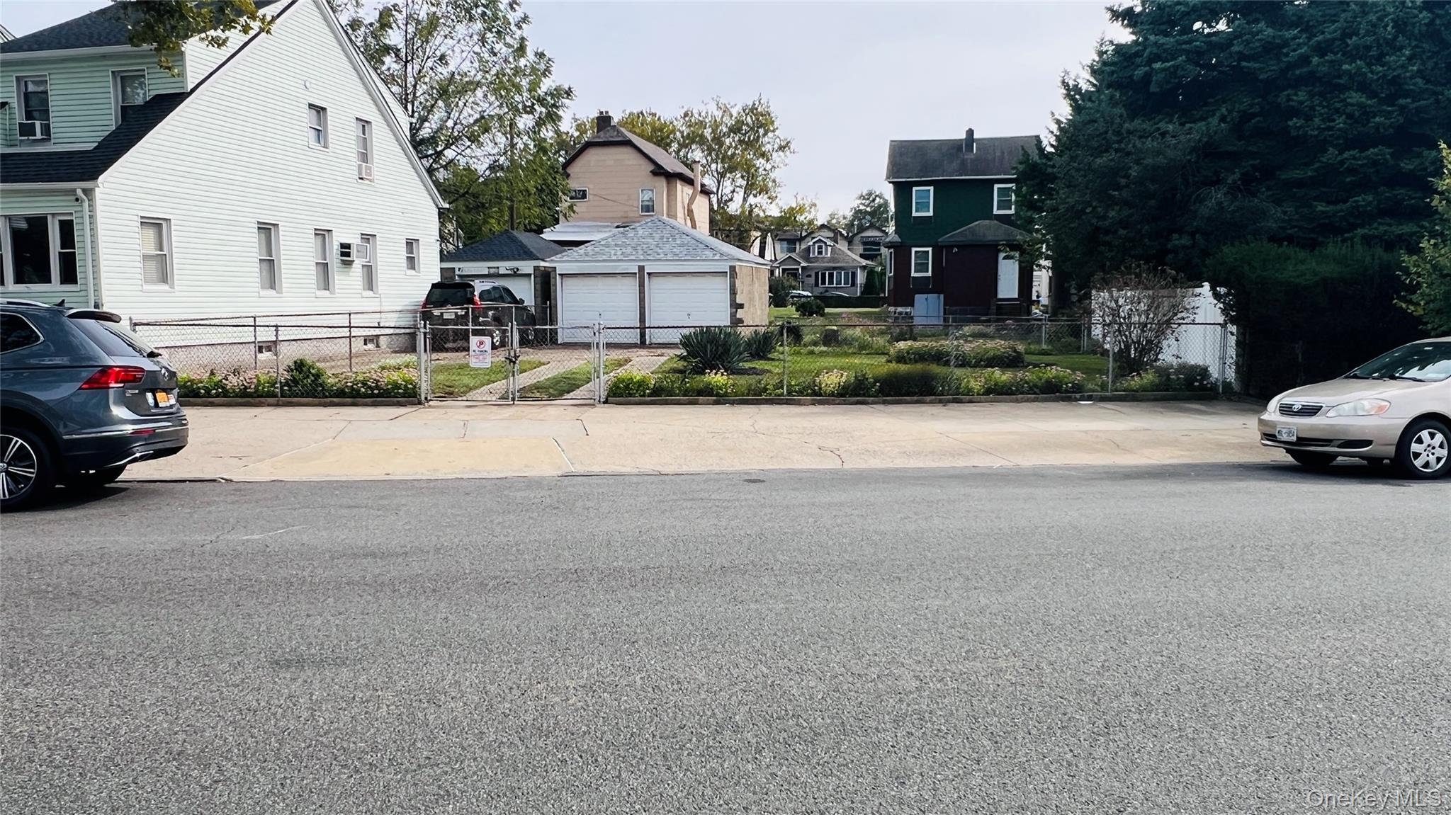 5954 Grand Avenue — photo 13
