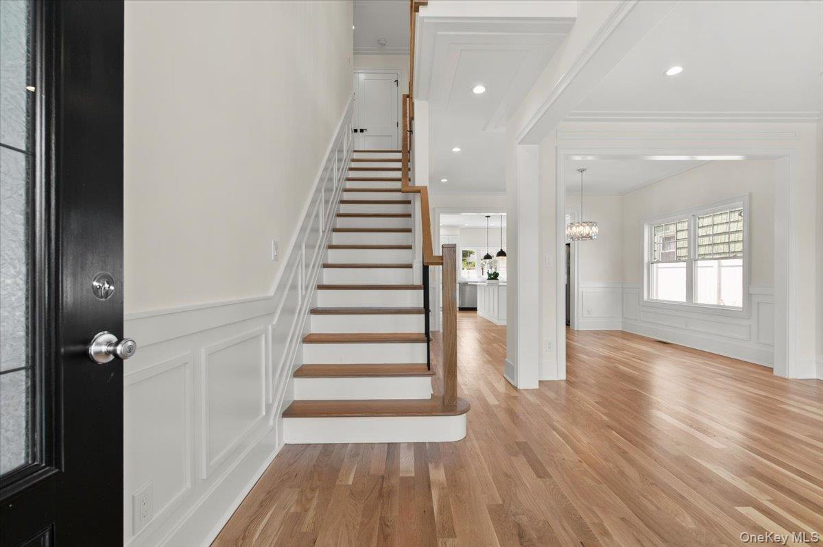 51 Willis Avenue — photo 5