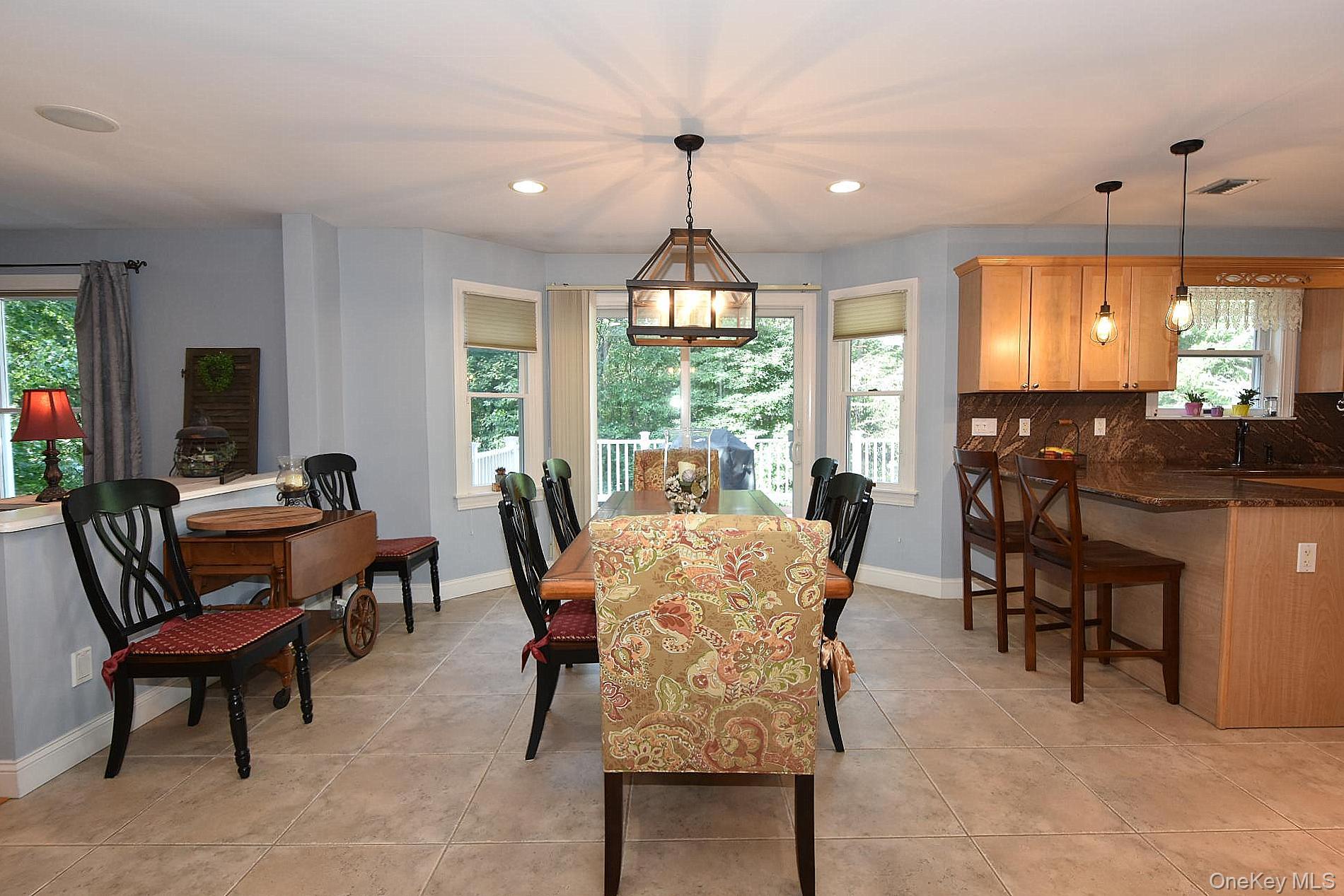 230 Woodland Drive — photo 9