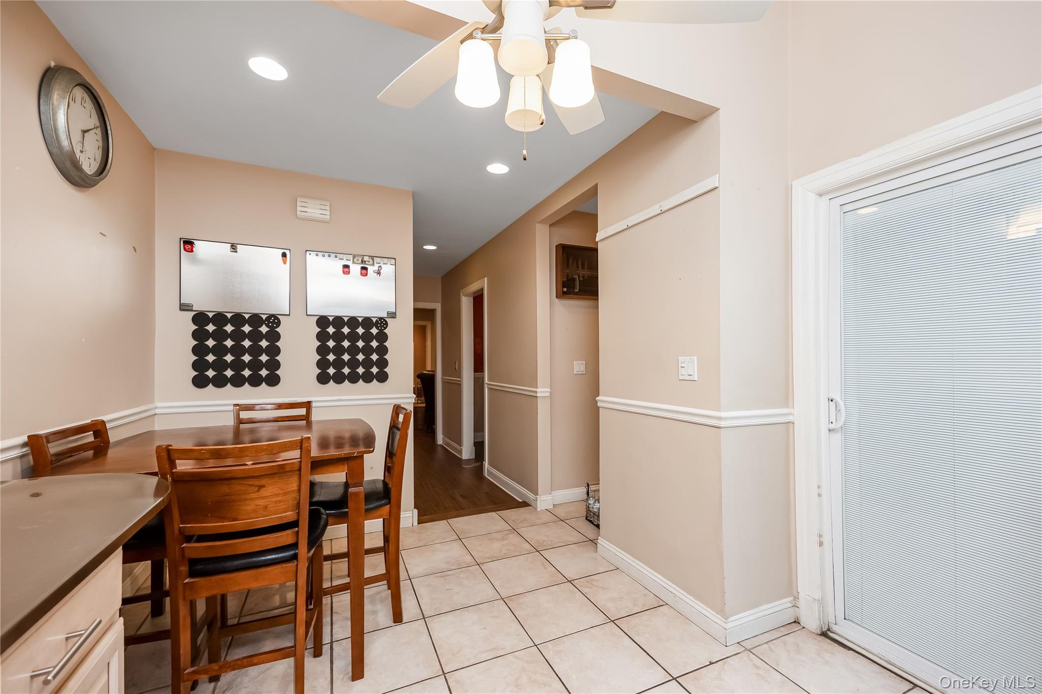 10 York Place — photo 12