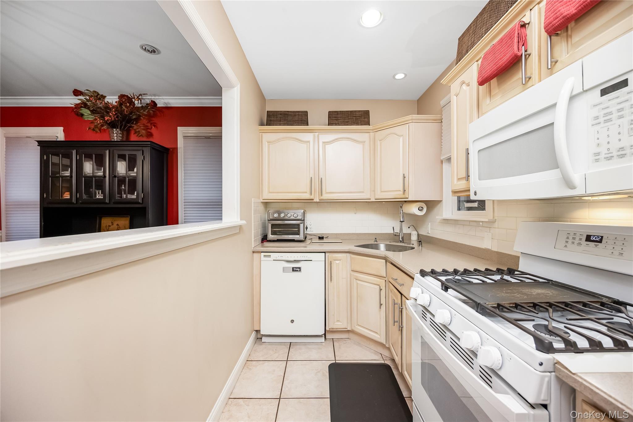 10 York Place — photo 9