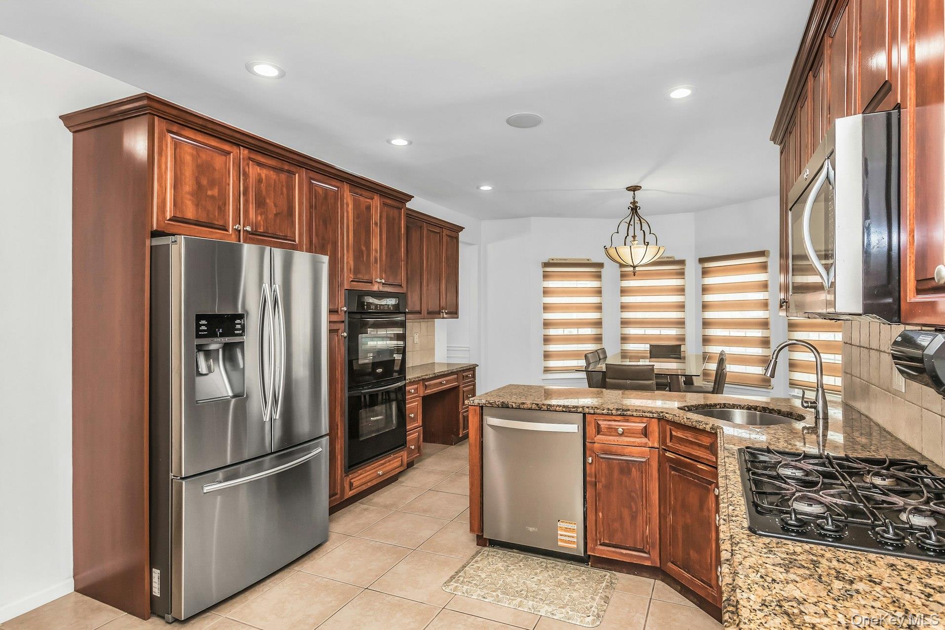 2800 Janet Avenue — photo 6