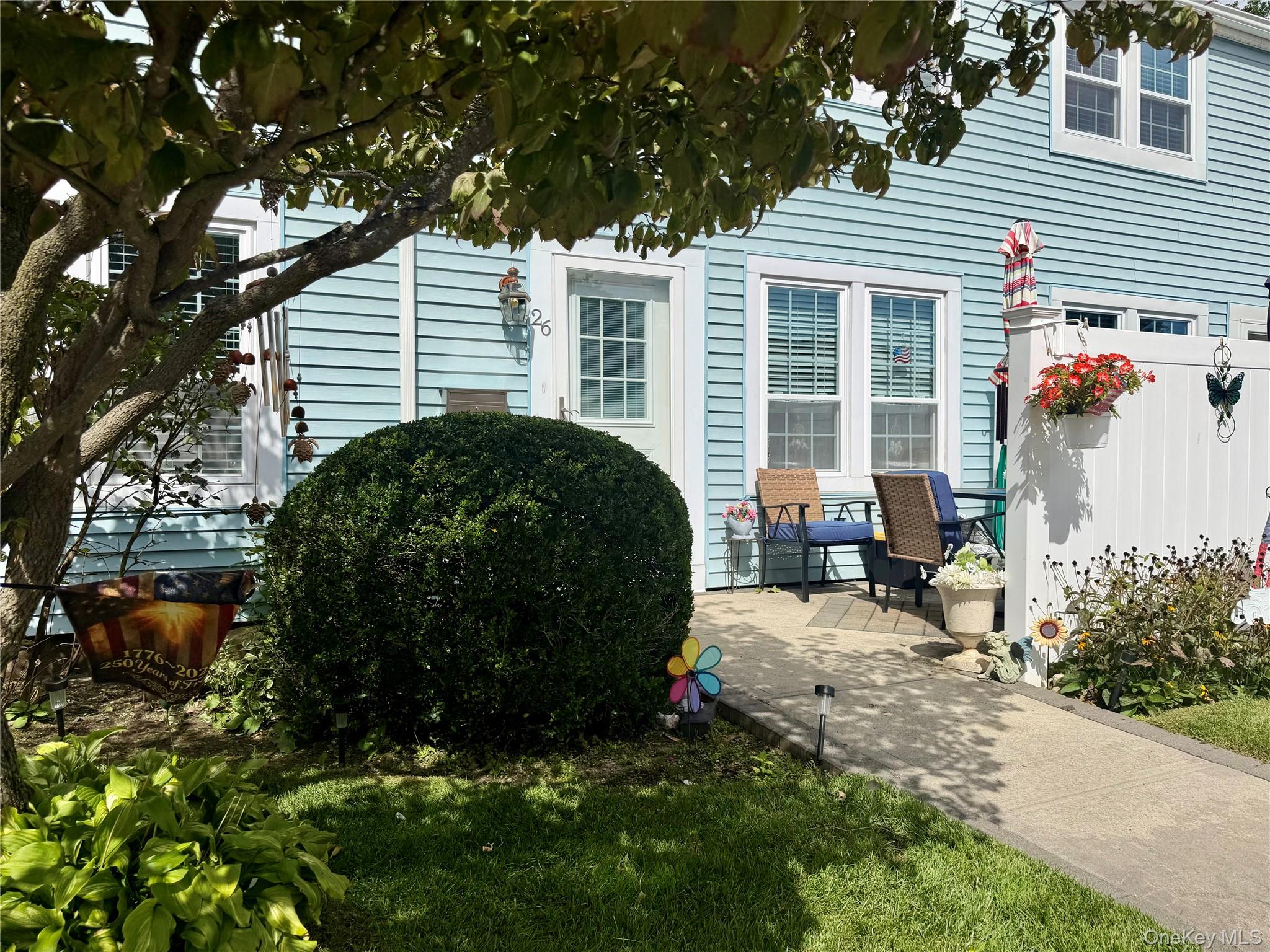 26 Whalers Cove — photo 2