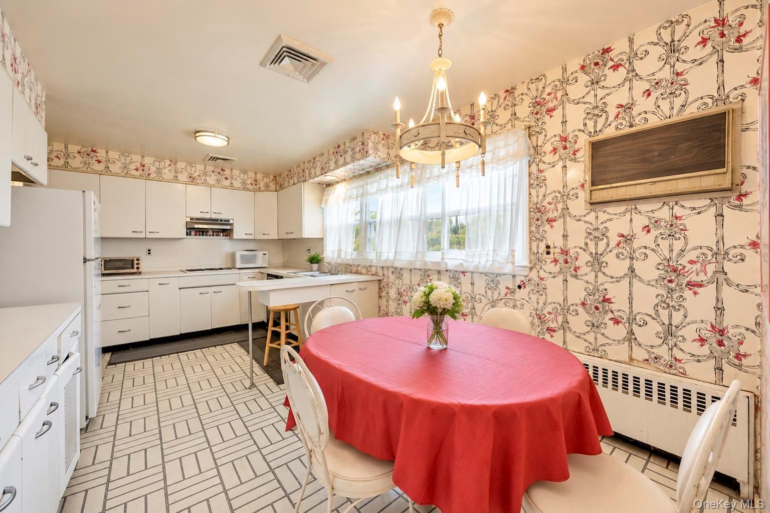 517 Shore Road — photo 13