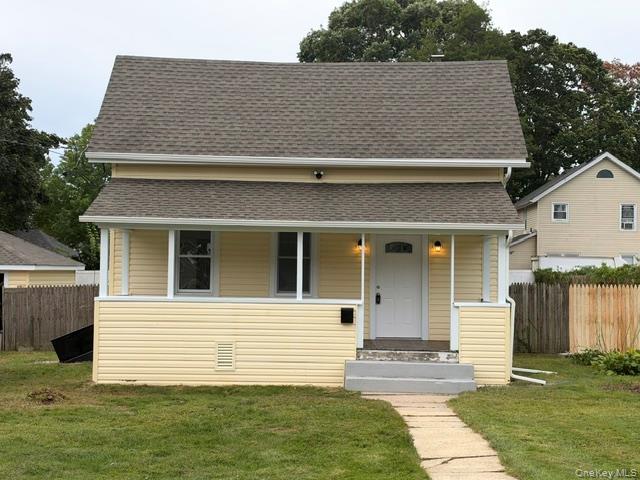 34 5th Avenue, Brentwood