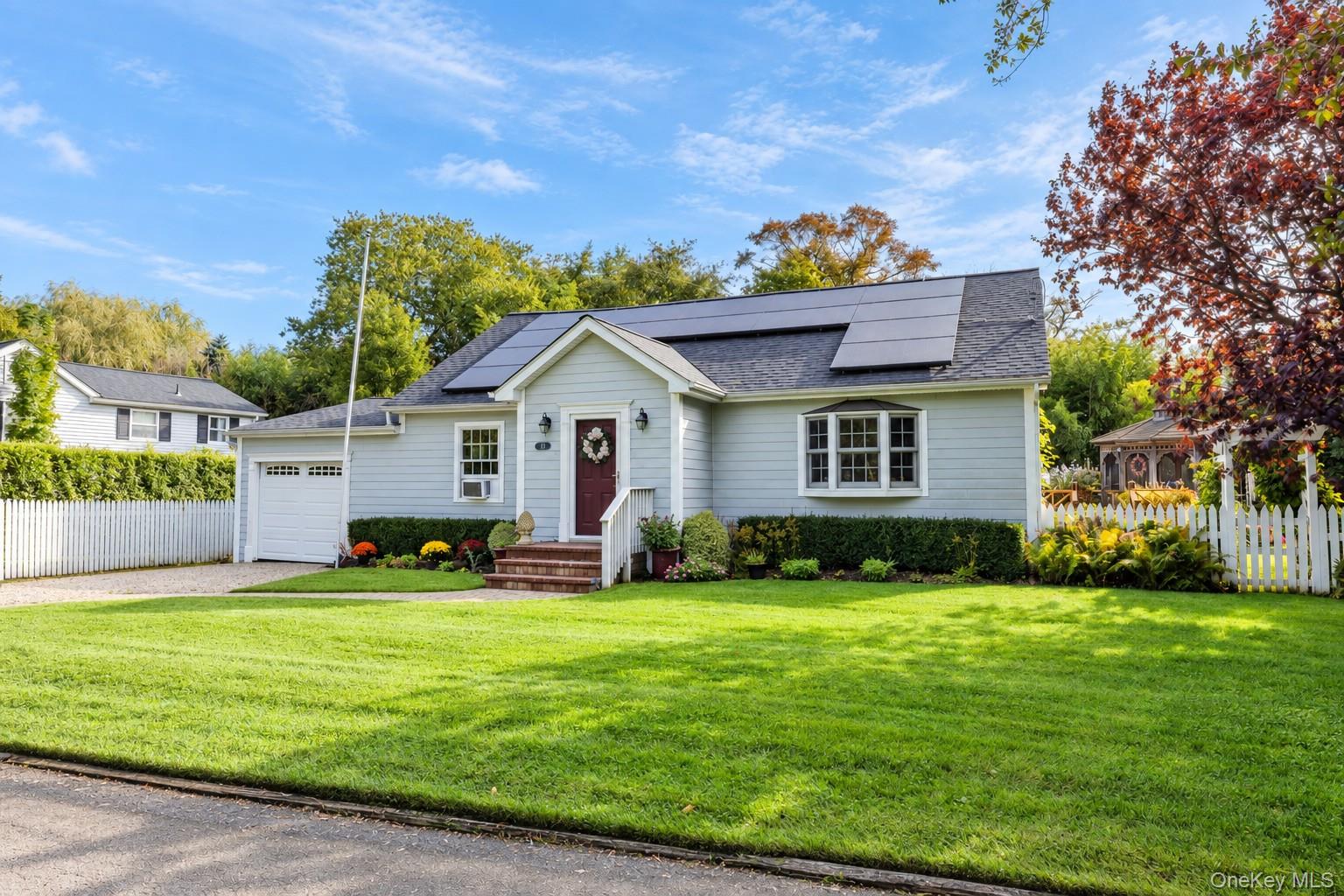 43 Astor Avenue