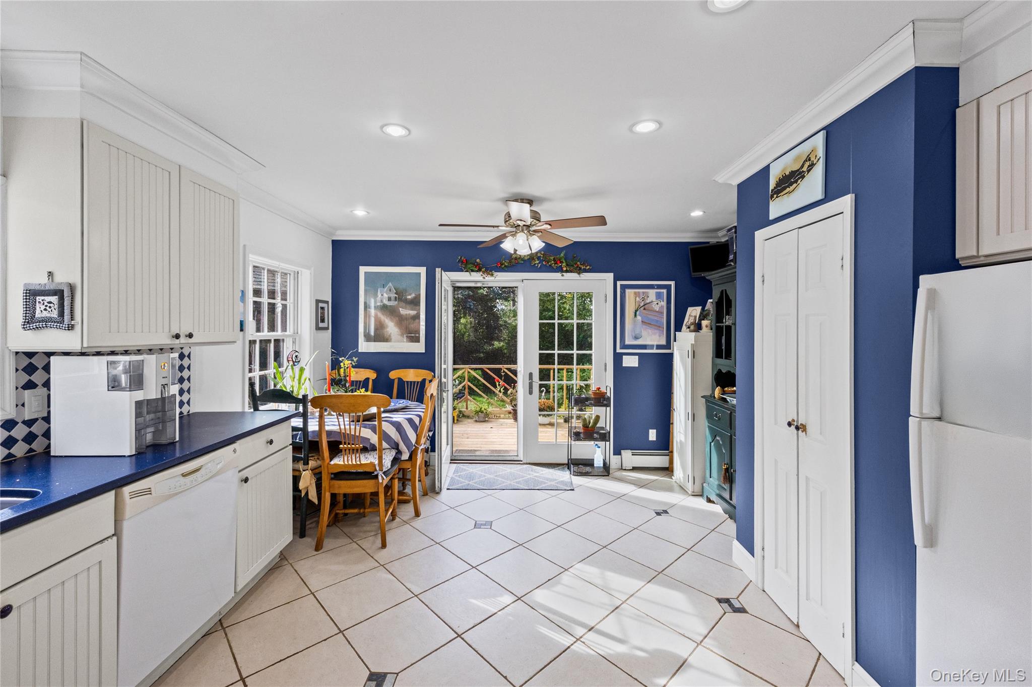43 Astor Avenue — photo 13