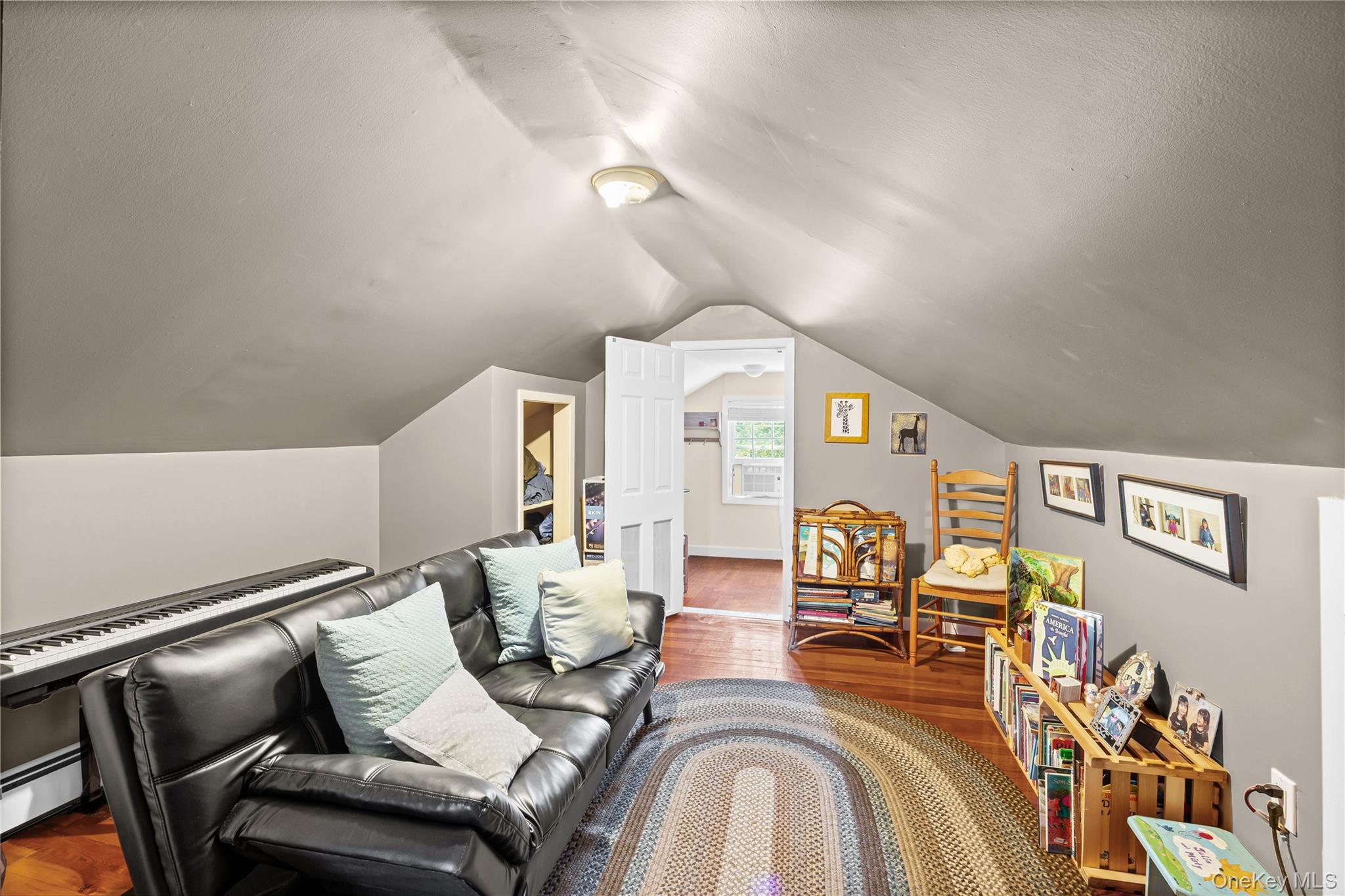 43 Astor Avenue — photo 22