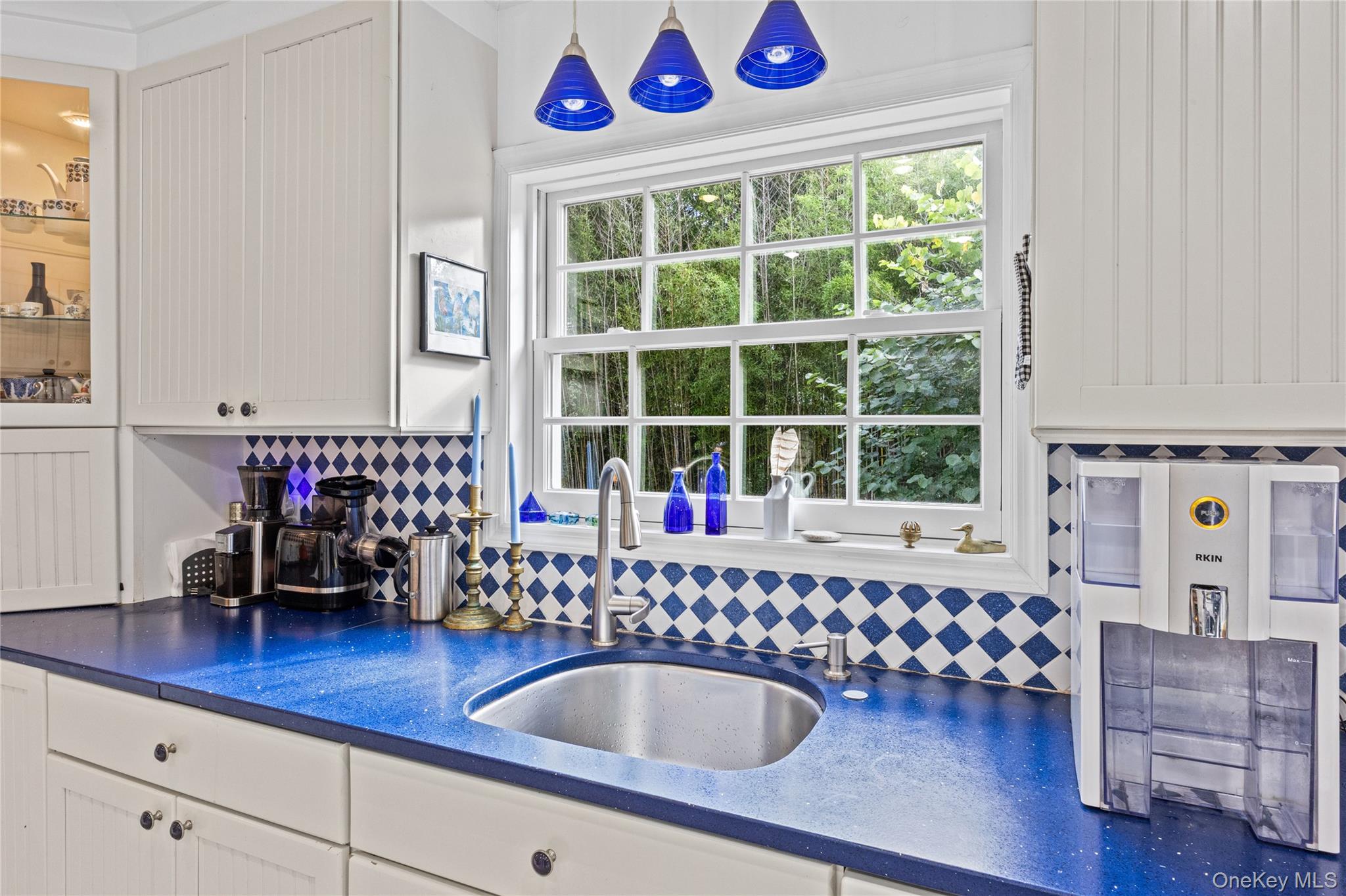 43 Astor Avenue — photo 10