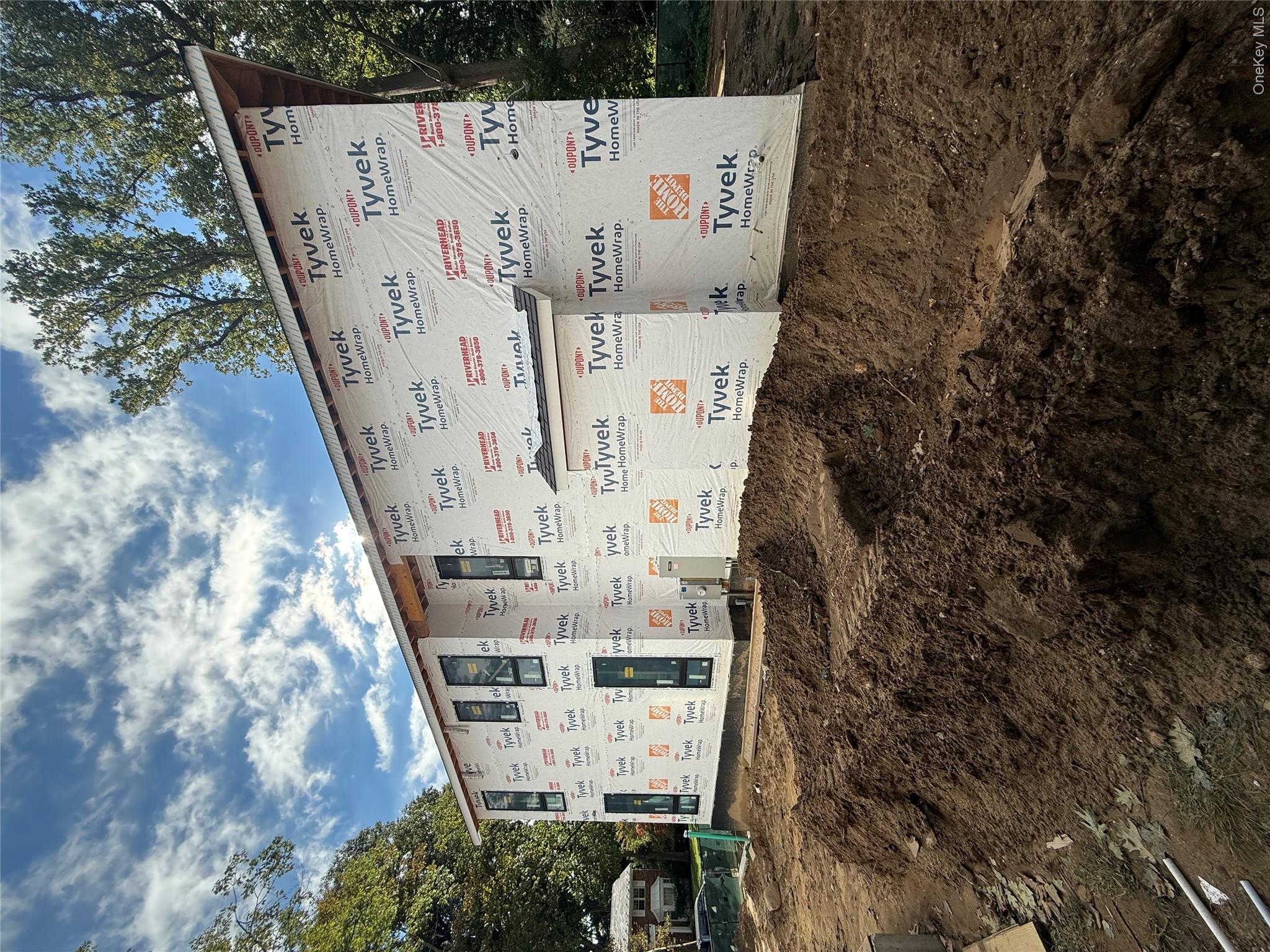 74 Wensley Drive — photo 3
