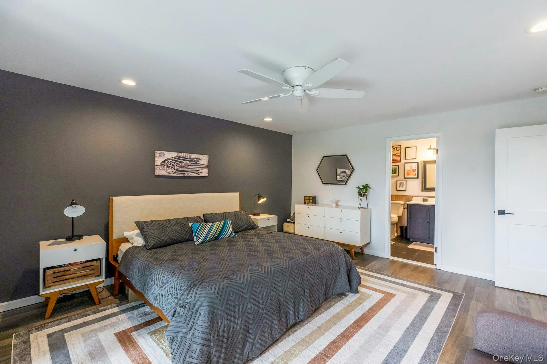 3103 Bluffs Drive — photo 19