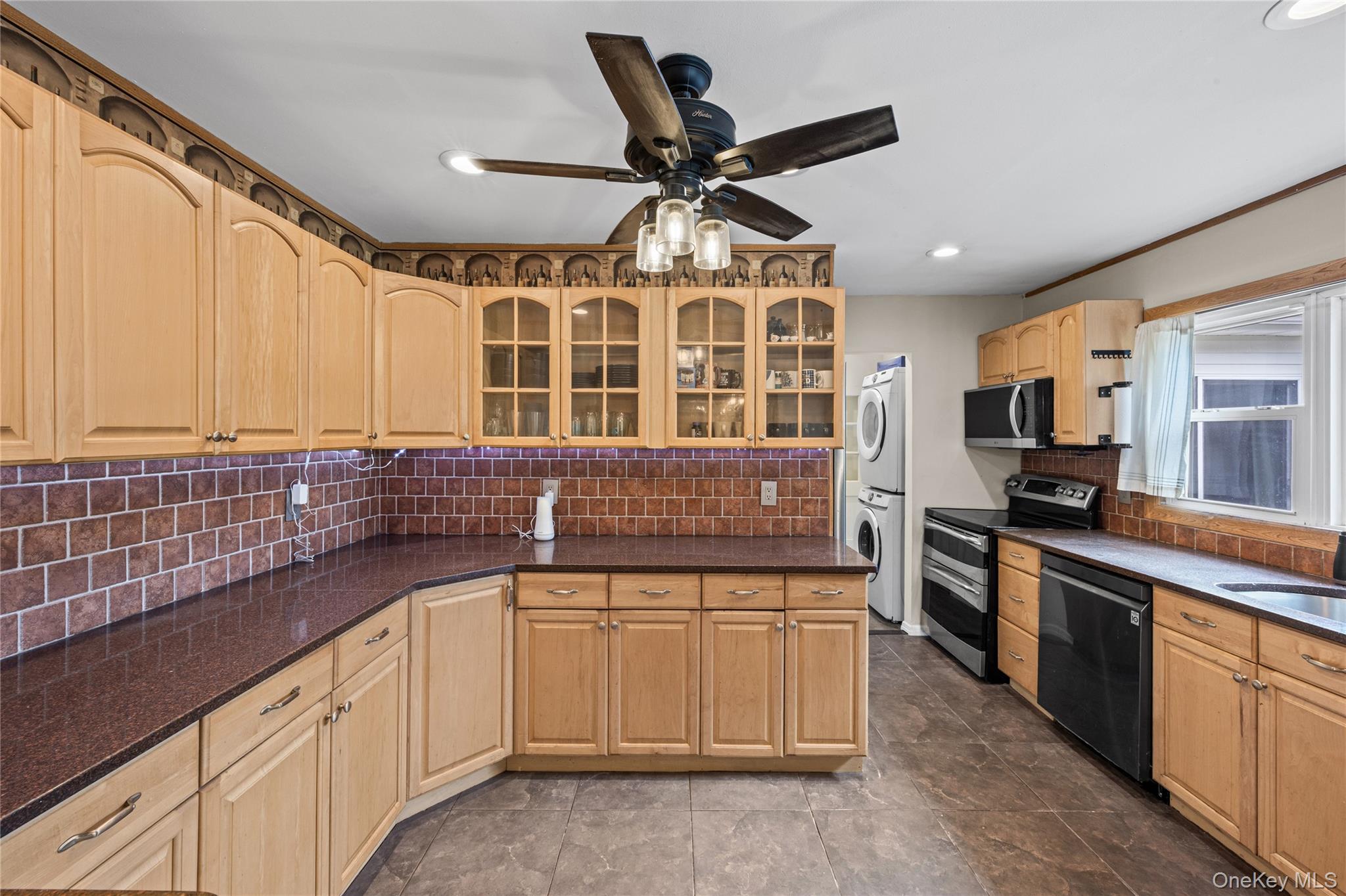 23 Wedgewood Drive — photo 11