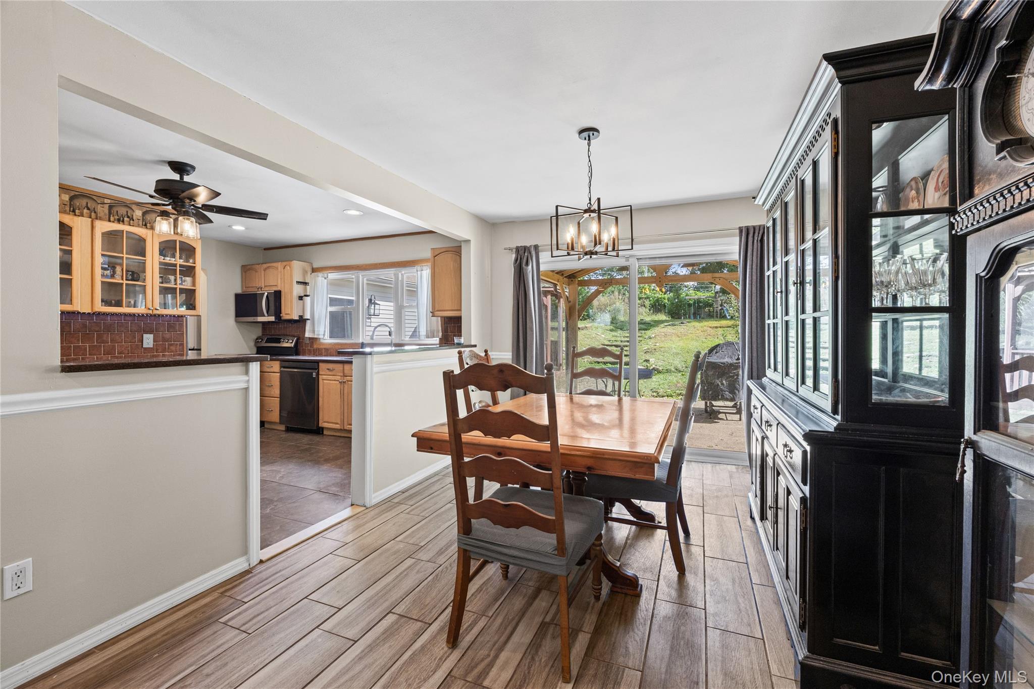 23 Wedgewood Drive — photo 8