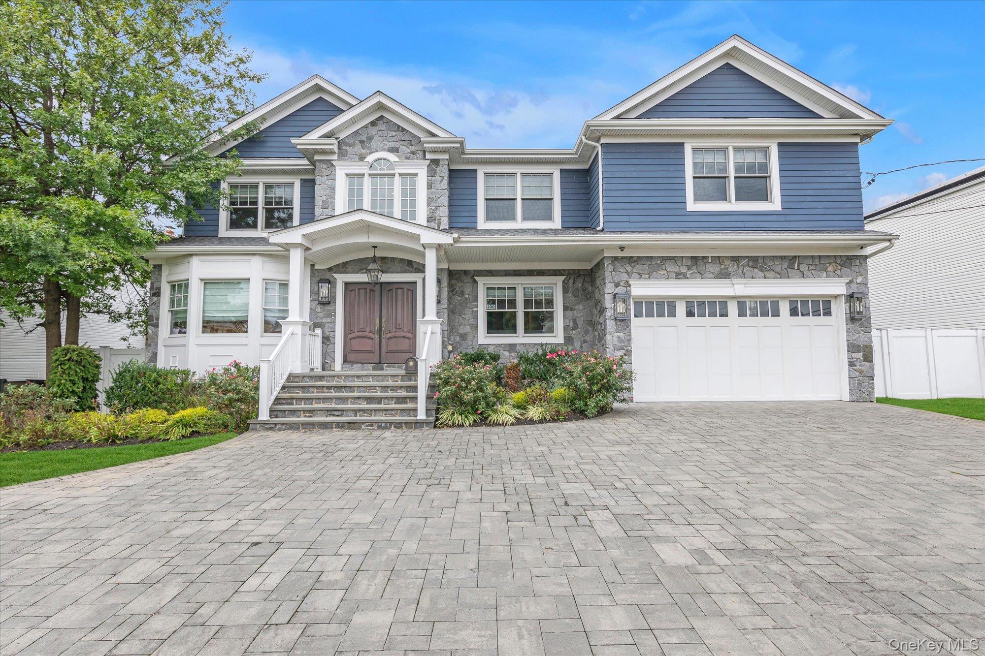 100 Lake End Road
